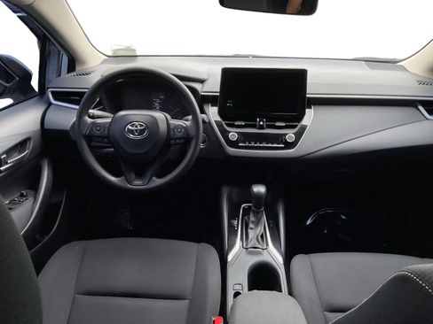 Used 2025 Toyota Corolla LE w/ LE Premium Package FWD image 12