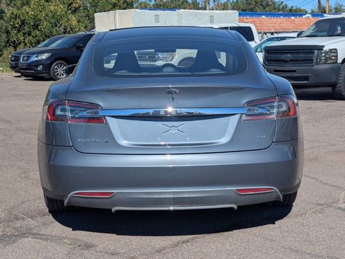 Used 2013 Tesla Model S image 4