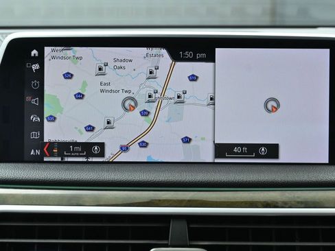 Used 2019 BMW 750i image 28