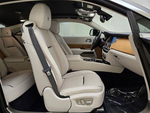 Certified 2016 Rolls-Royce Wraith image 24