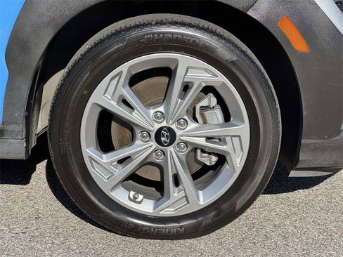 Used 2023 Hyundai Kona SEL image 26
