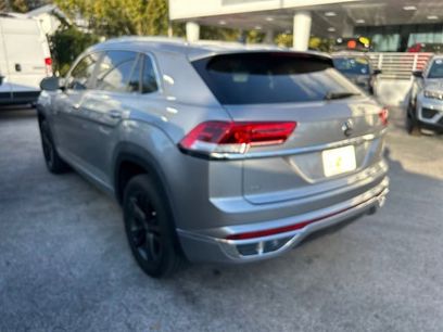 Used 2022 Volkswagen Atlas Cross Sport SEL R-Line