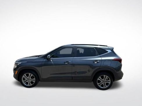Used 2023 Kia Seltos S FWD image 6