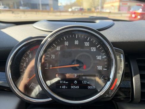 Used 2019 MINI Cooper S FWD image 15