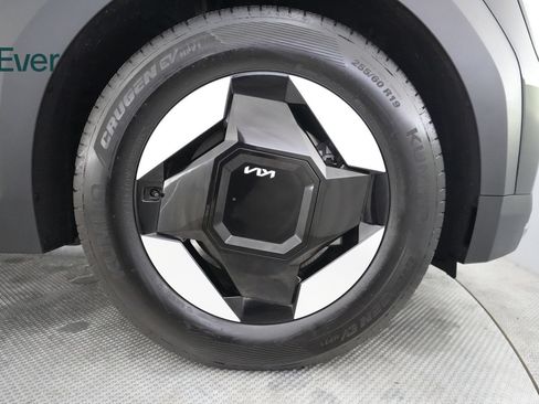 Used 2026 Kia EV9 Light RWD image 22