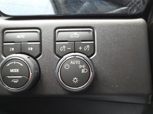 New 2026 Chevrolet Silverado 1500 LT image 46