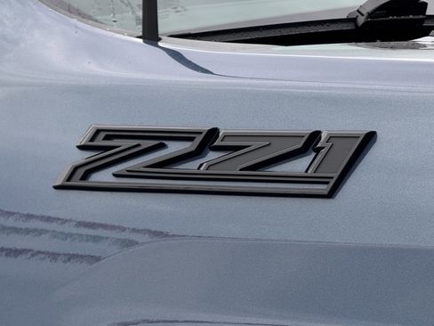 Used 2025 Chevrolet Silverado 2500 LTZ w/ LTZ Plus Package image 5