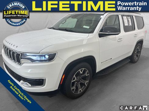 Used 2024 Jeep Wagoneer Series III AWD/4WD image 1