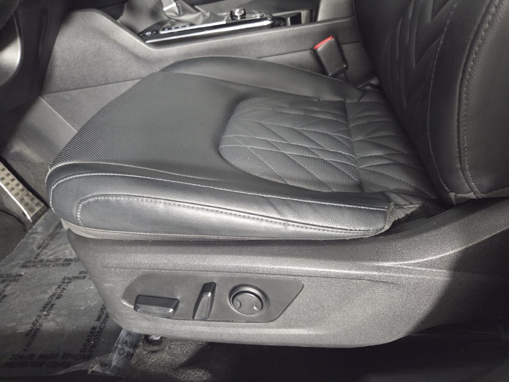 Used 2023 Kia Sportage X-Pro AWD/4WD image 11
