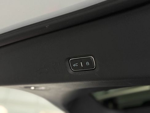 Used 2025 Ford Expedition Platinum AWD/4WD image 49
