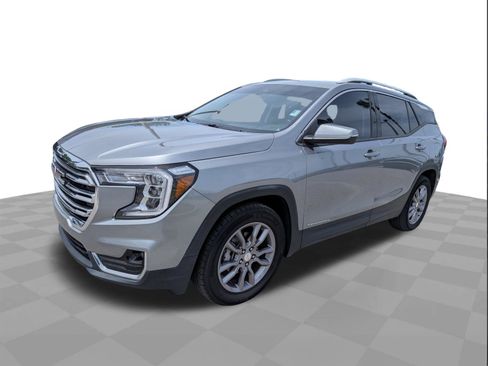 Certified 2023 GMC Terrain SLT FWD image 8