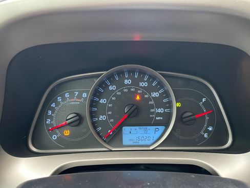 Used 2013 Toyota RAV4 XLE FWD image 3