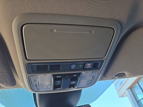 Used 2024 Honda Odyssey Elite image 74