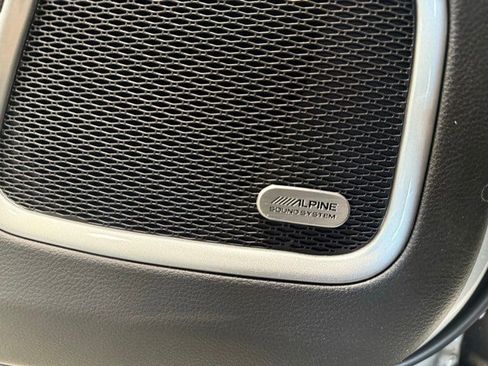 New 2025 Jeep Compass Latitude w/ Sun & Sound Group image 15