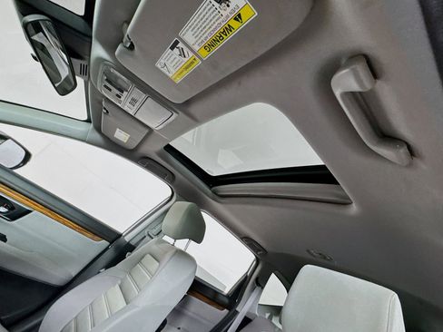 Used 2017 Honda CR-V EX image 15
