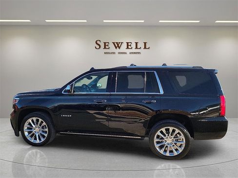 Used 2019 Chevrolet Tahoe Premier w/ Premier Plus Edition image 2