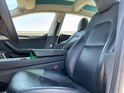 Used 2023 Tesla Model 3 Standard Range RWD image 18
