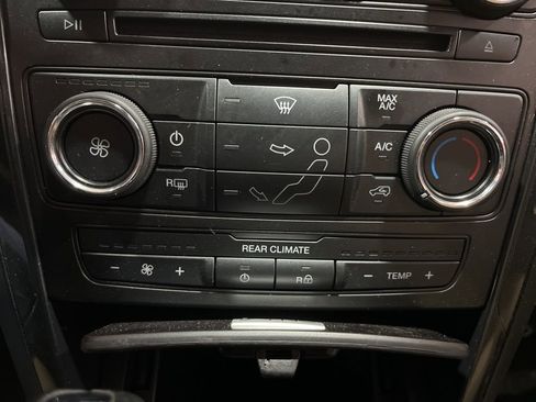 Used 2017 Ford Explorer 4WD image 34