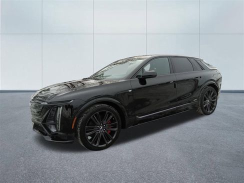 New 2026 Cadillac Lyriq V image 1