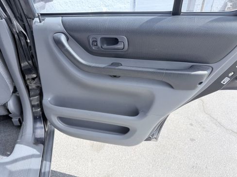 Used 1997 Honda CR-V 4WD image 25