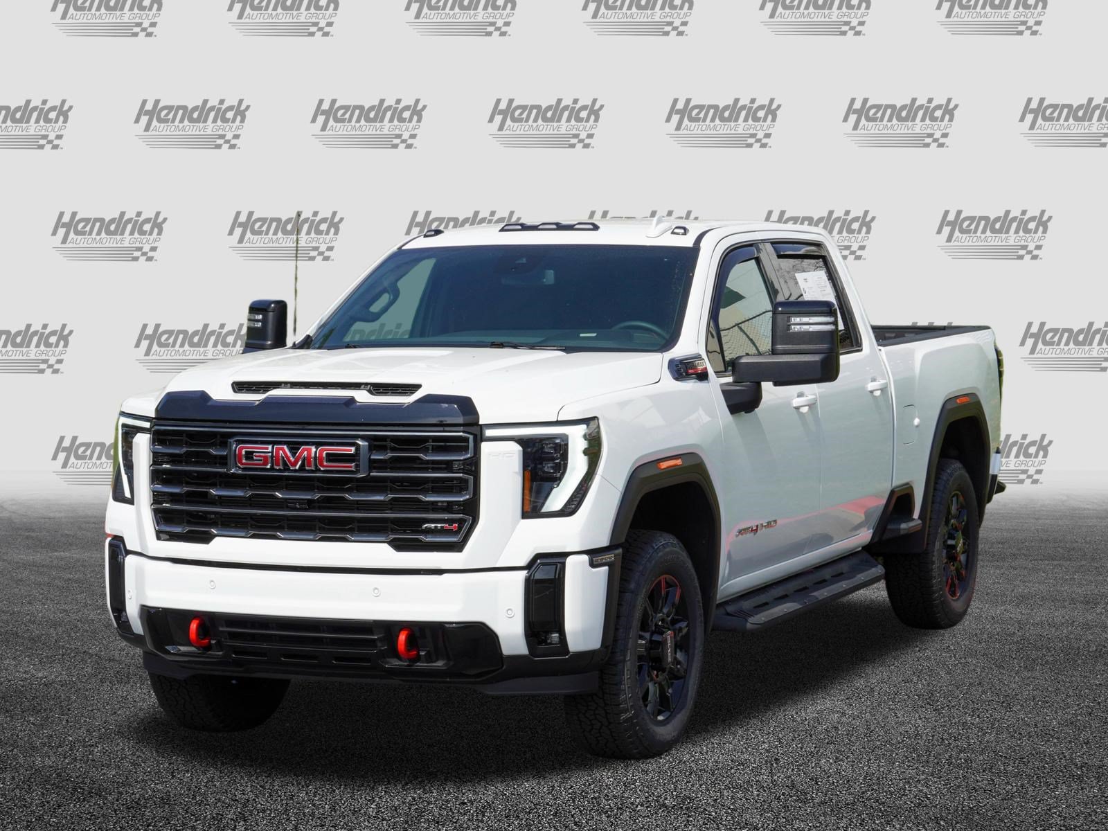 Used 2025 GMC Sierra 2500 AT4 w/ AT4 Preferred Package AWD/4WD image 5