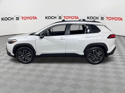 New 2026 Toyota Corolla Cross XLE AWD/4WD image 4