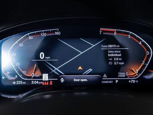 Used 2022 BMW X4 xDrive30i AWD/4WD image 25