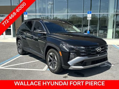 Used 2025 Hyundai Tucson SEL FWD image 4