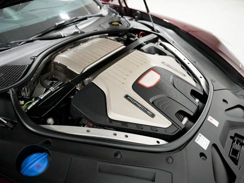 Used 2018 Porsche Panamera Turbo image 46