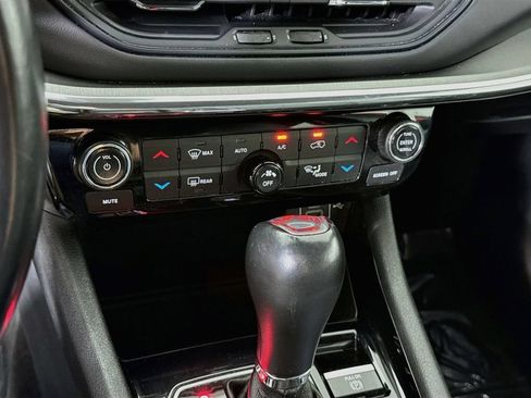 Used 2022 Jeep Compass Limited AWD/4WD image 8