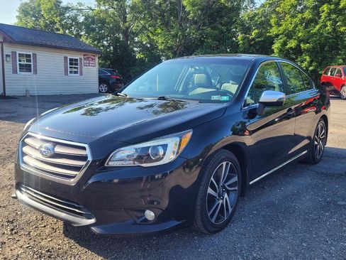 Used 2017 Subaru Legacy 2.5i Sport AWD/4WD image 4