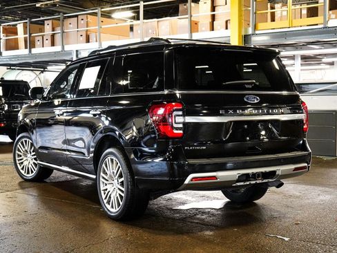 Certified 2023 Ford Expedition Platinum AWD/4WD image 4