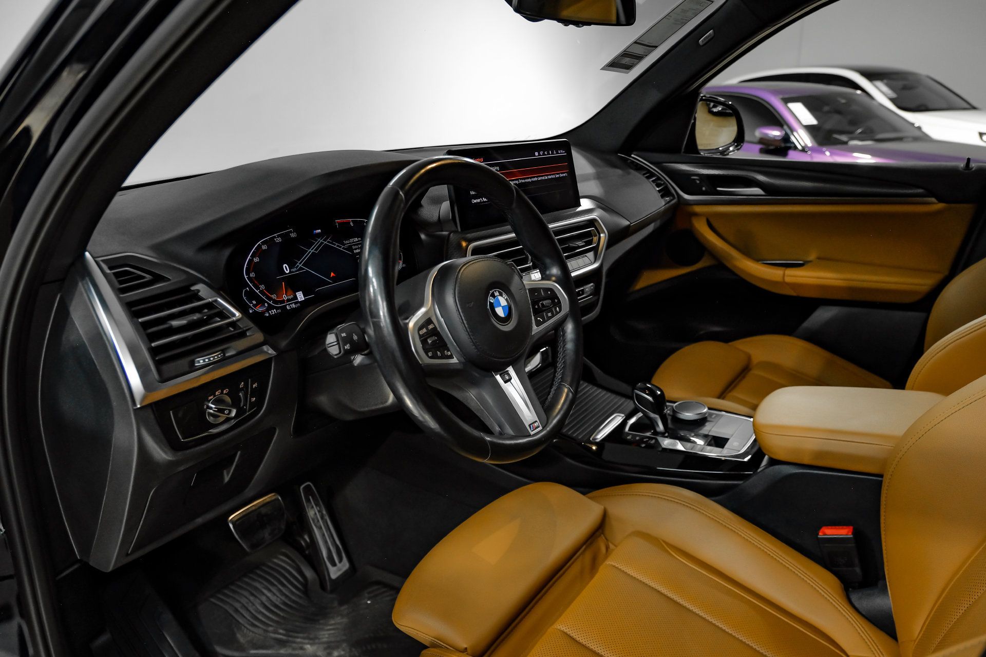 Used 2024 BMW X3 sDrive30i w/ Premium Package RWD image 3