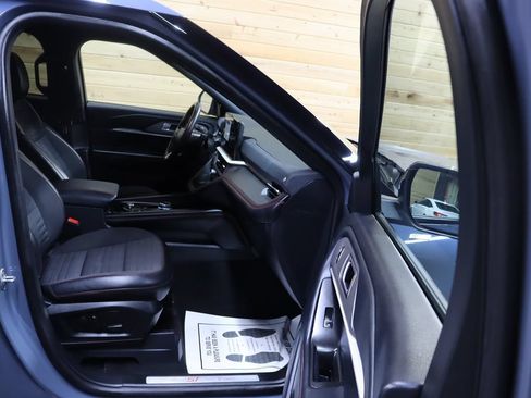 Used 2025 Ford Explorer ST-Line RWD image 56