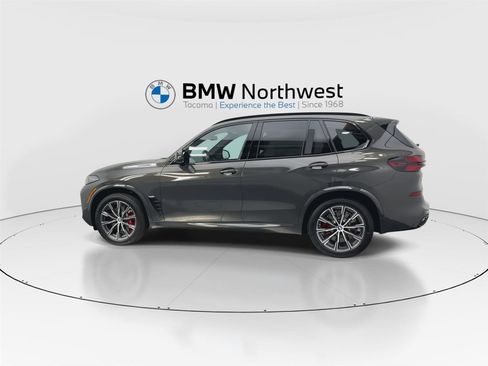 New 2026 BMW X5 M60i image 11