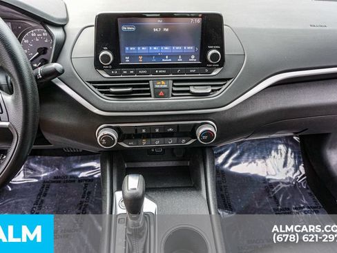 Used 2022 Nissan Altima 2.5 S FWD image 37