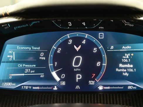 Used 2020 Chevrolet Corvette Stingray Preferred Cpe w/ 2LT Preferred Equipment Group RWD image 15