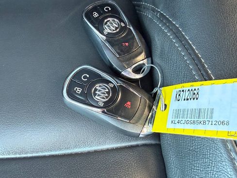Used 2019 Buick Encore Essence w/ Experience Buick Package AWD/4WD image 27