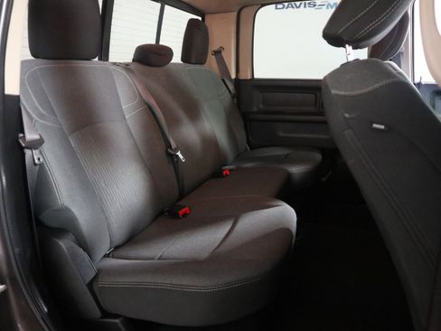 Used 2020 RAM 2500 Tradesman w/ Safety Group image 21