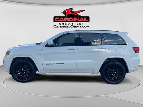 Used 2020 Jeep Grand Cherokee Altitude AWD/4WD image 6