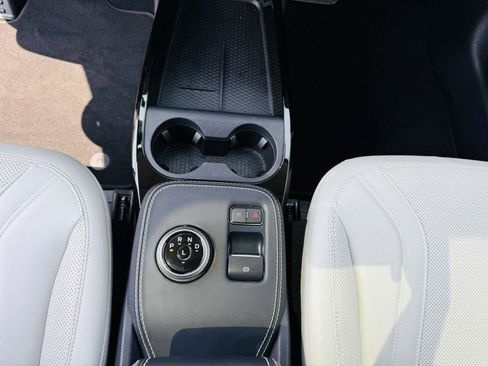 Used 2021 Ford Mustang Mach-E Premium image 22