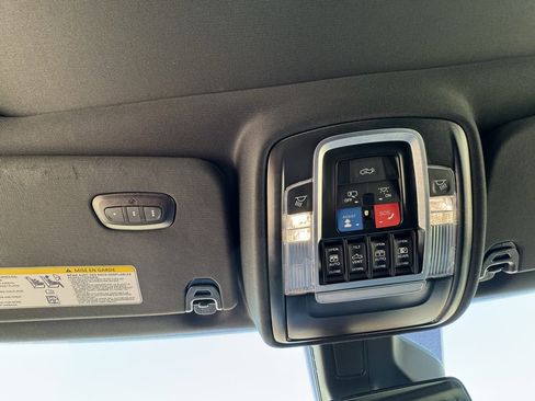 Used 2025 RAM 1500 Big Horn image 28