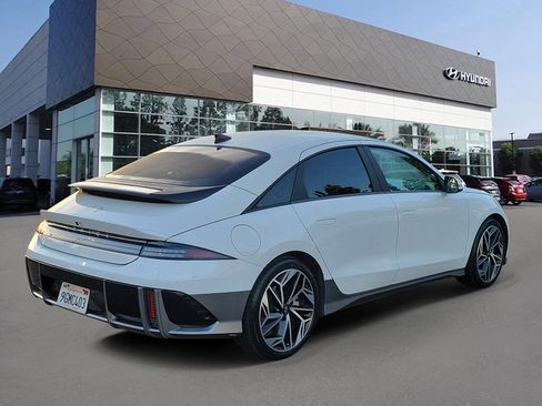 Certified 2023 Hyundai Ioniq 6 SEL image 2