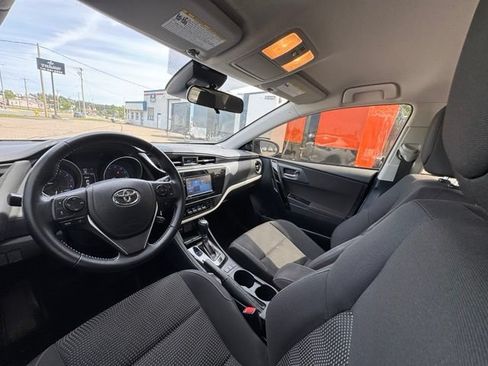 Used 2017 Toyota Corolla iM w/ All-Weather Mat Package FWD image 25