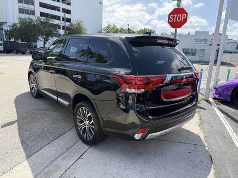 Used 2018 Mitsubishi Outlander LE FWD image 9