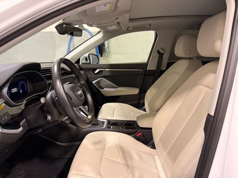 Used 2023 Audi Q3 2.0T Premium w/ Convenience Package image 10