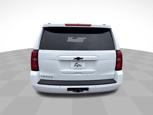 Used 2019 Chevrolet Tahoe LS w/ Enhanced Driver Alert Package image 8
