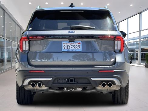 Used 2025 Ford Explorer Platinum w/ Ultimate Package AWD/4WD image 5
