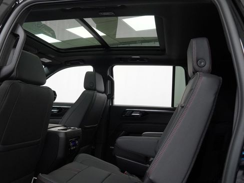 New 2026 Chevrolet Suburban RST w/ Comfort Package AWD/4WD image 13