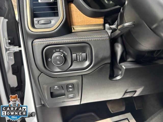 Used 2024 RAM 1500 Limited AWD/4WD image 20